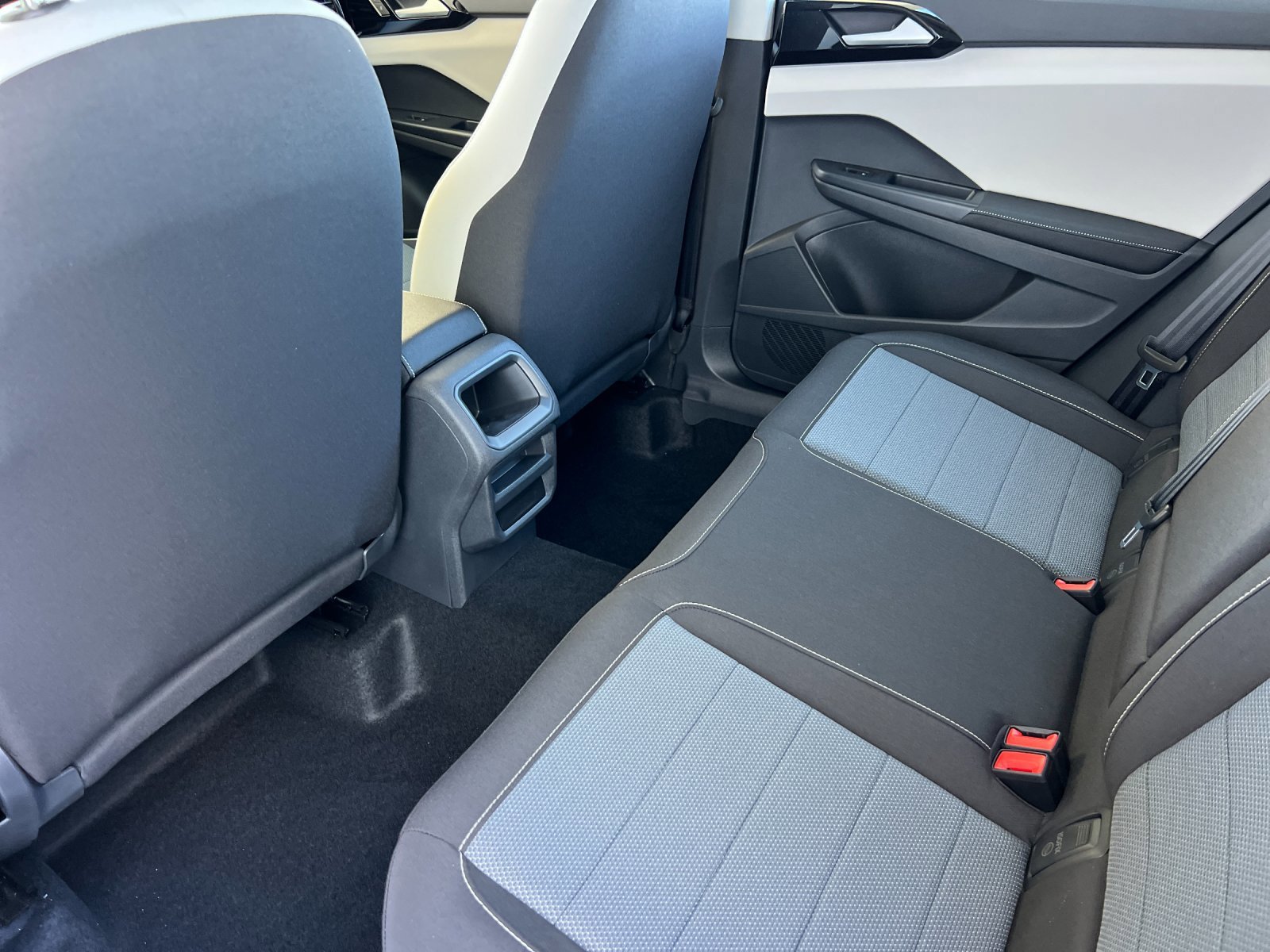 New 2026 Pure White Volkswagen S image 11