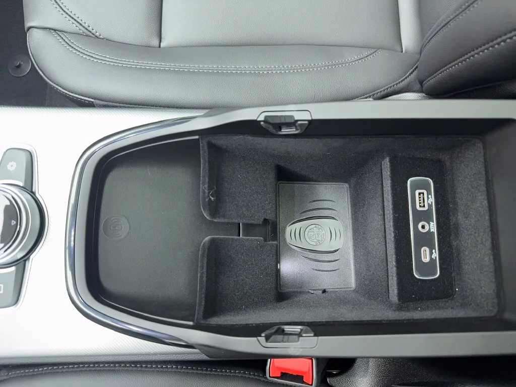 2026 Alfa Romeo Stelvio Base - Photo 44