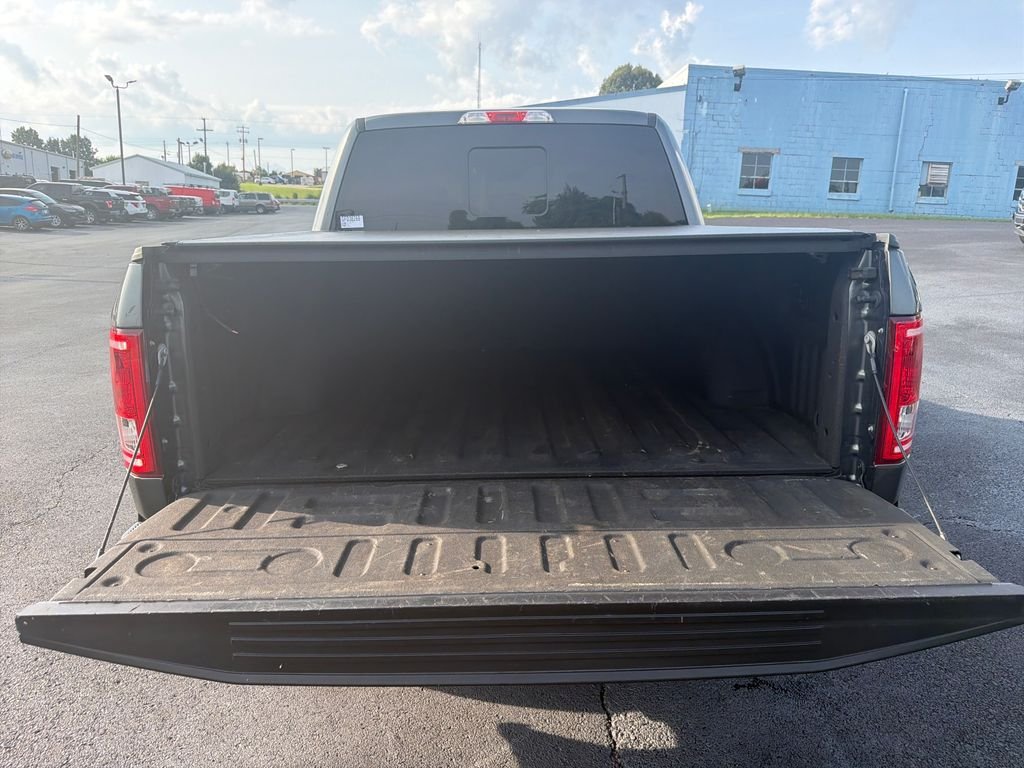 Used 2016 Gray Ford XLT image 14