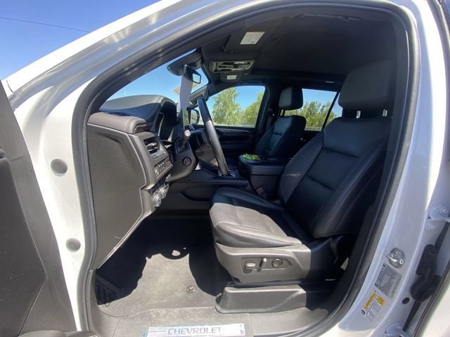 Used 2023 Iridescent Pearl Tricoat Chevrolet Z71 image 11