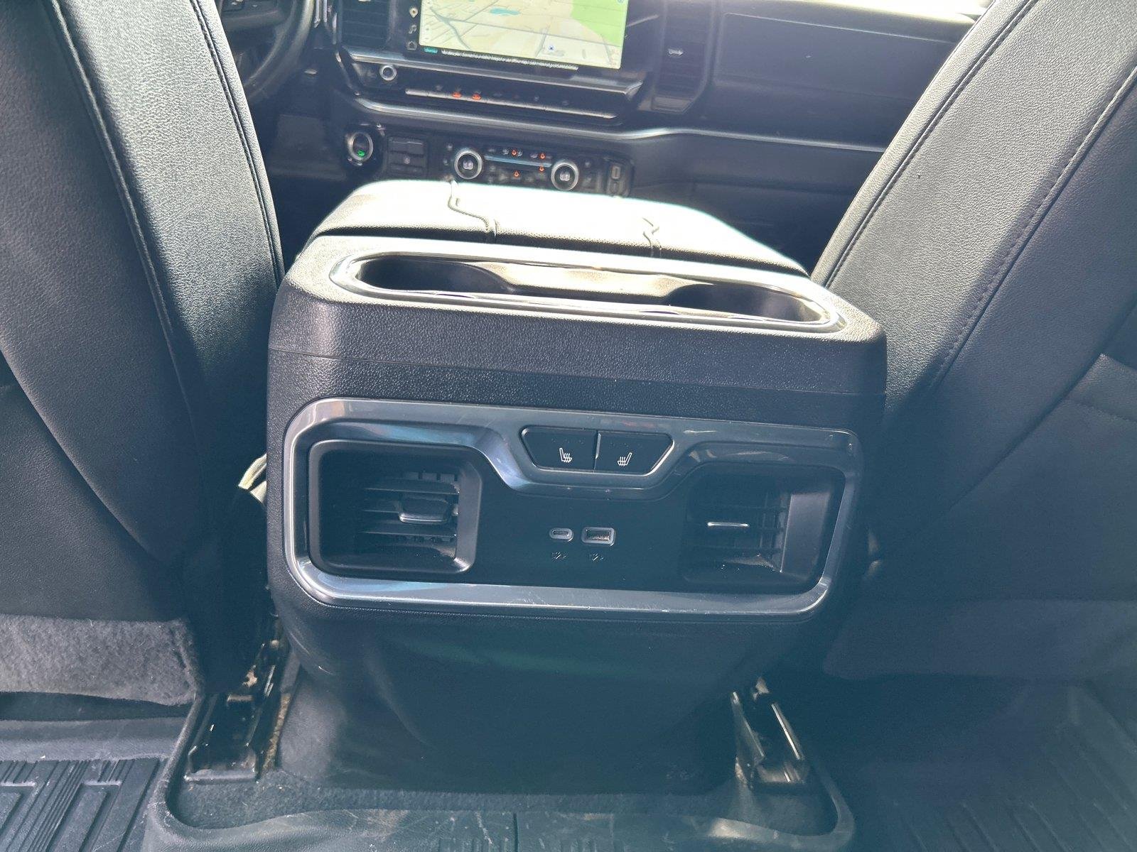 Used 2024 Summit White GMC SLT image 33