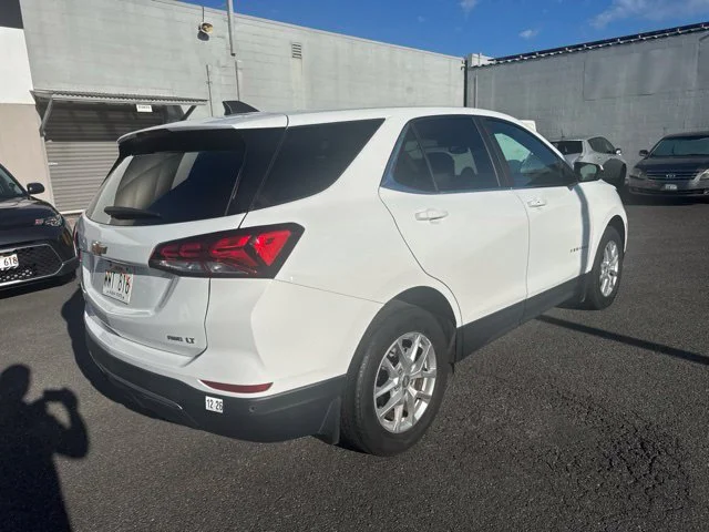 Used 2023 White Chevrolet LT image 5