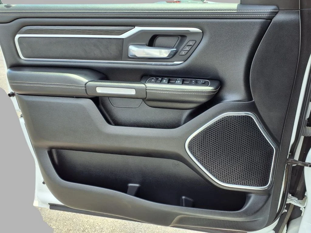 2023 RAM Ram 1500 Pickup Laramie - Photo 18