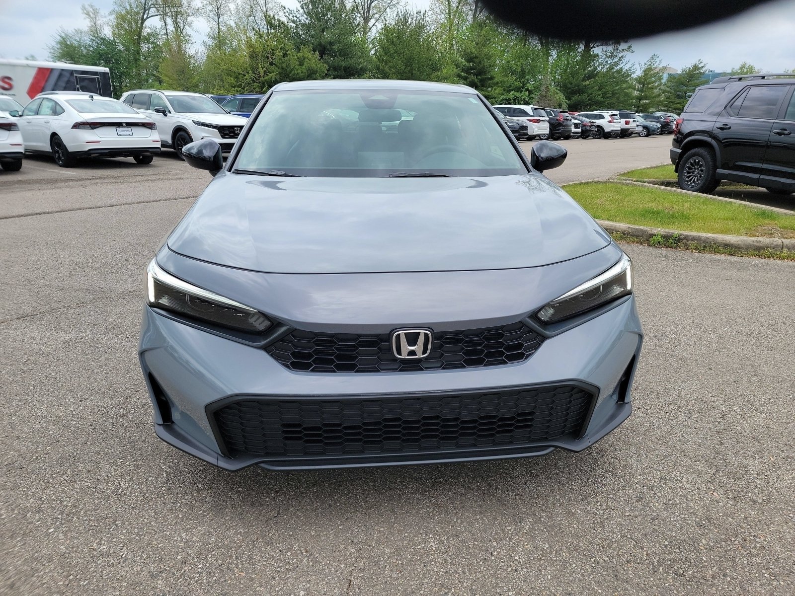 New 2026 Urban Gray Pearl Honda Sport image 2