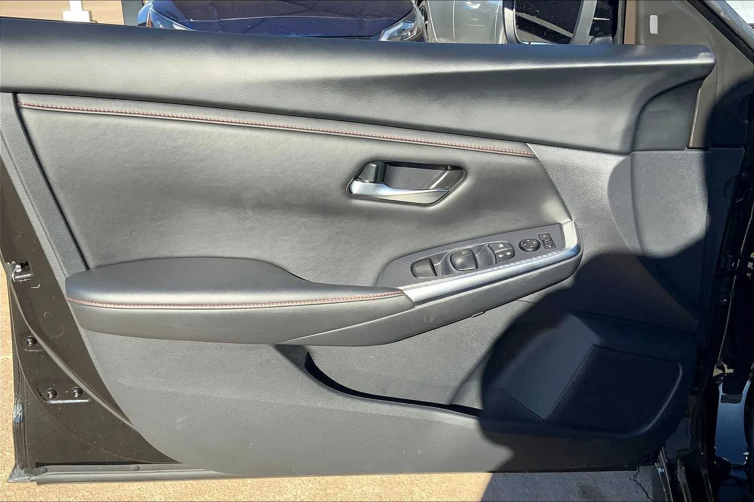 Used 2024 Super Black Nissan SR image 24