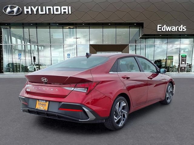 2025 Hyundai Elantra SEL - Photo 7