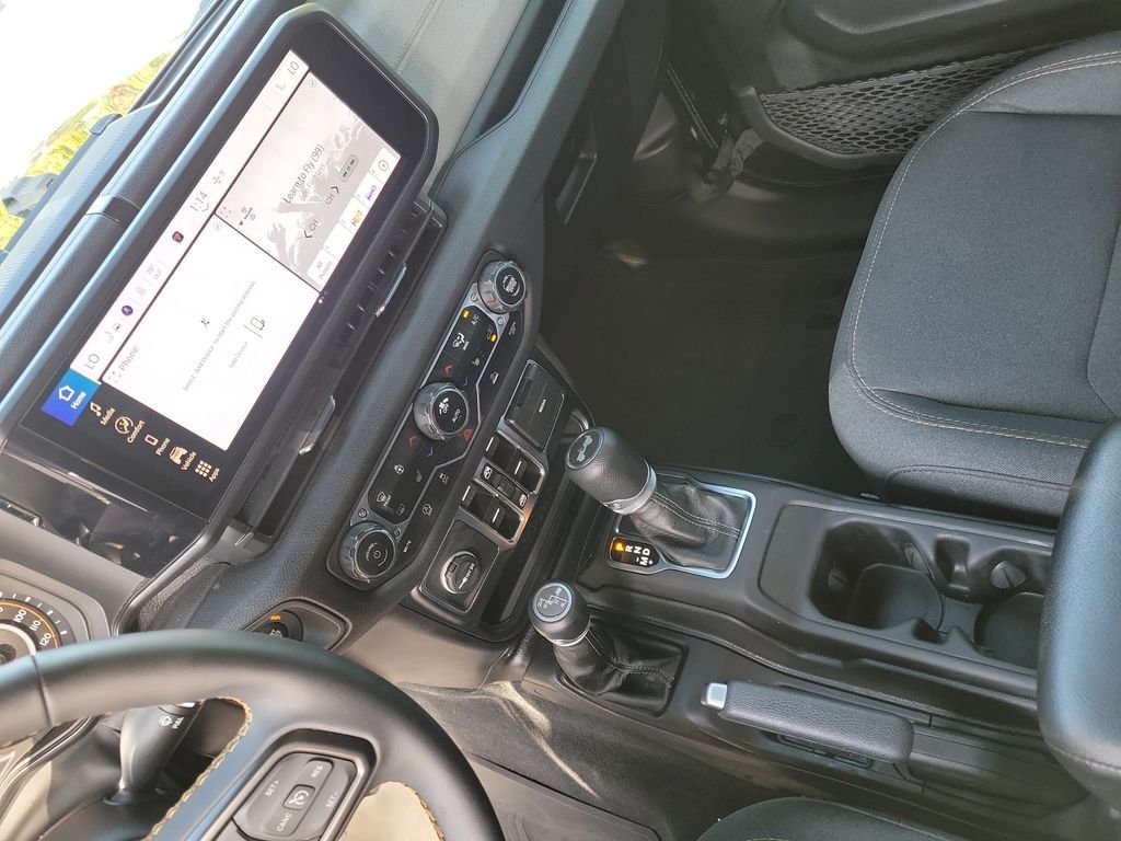 Used 2024 Black Clearcoat Jeep Sport S image 37