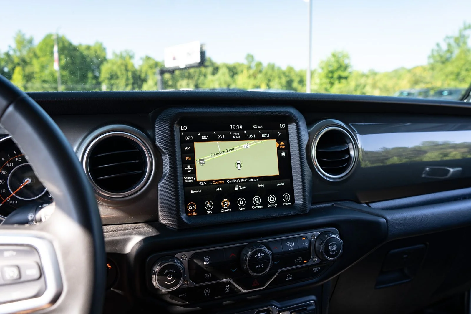 Used 2023 Silver Jeep Overland image 23