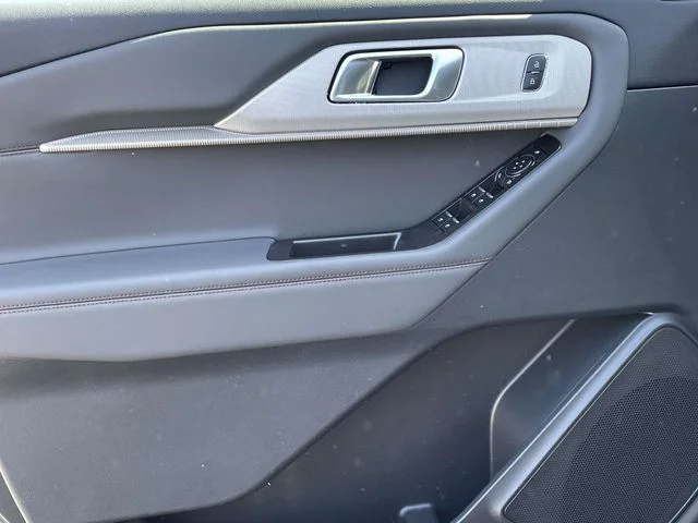 New 2026 Carbonized Gray Metallic Ford Active image 15