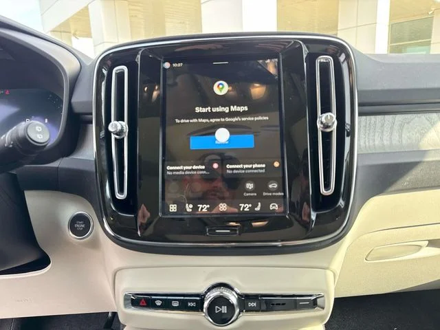 New 2026 Aurora Silver Volvo Ultra image 27