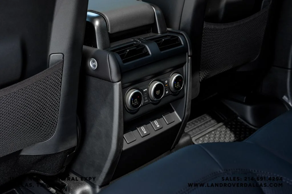 New 2026 Fuji White Land Rover X-Dynamic SE image 41