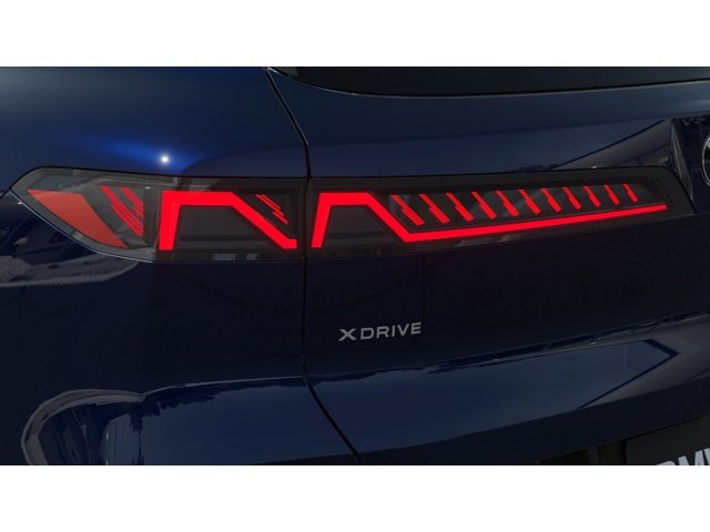 New 2027 Tanzanite Blue II Metallic BMW  image 8