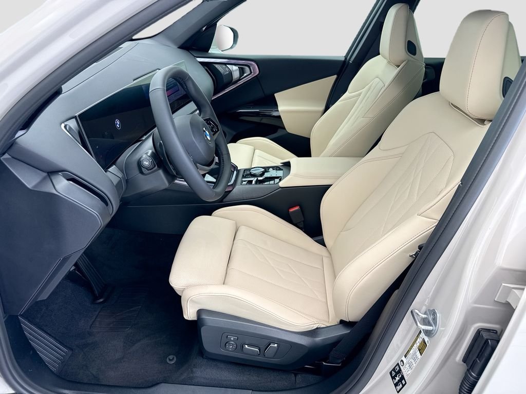 New 2026 Gray Metallic BMW 30 xDrive image 18