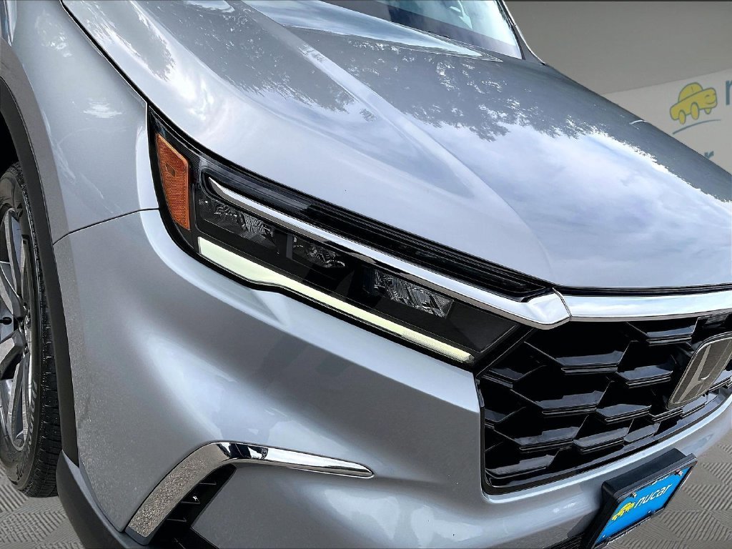 Used 2024 Silver Honda Touring image 34