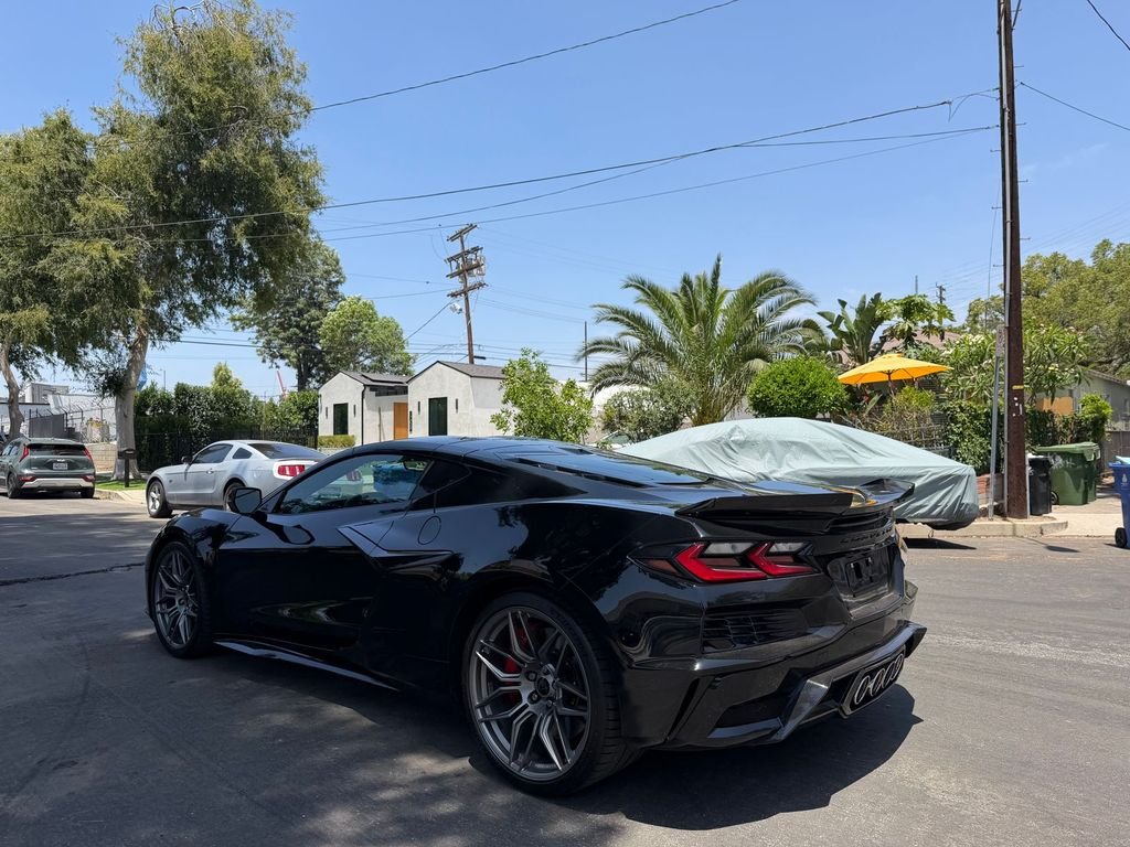 Used 2026 Black Chevrolet Z06 image 4