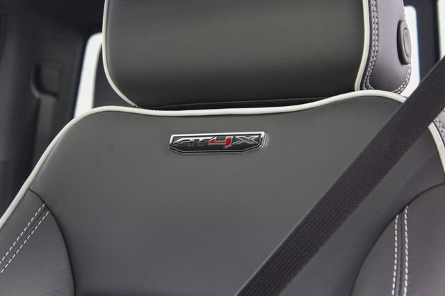 2026 GMC Sierra 2500HD AT4X - Photo 22