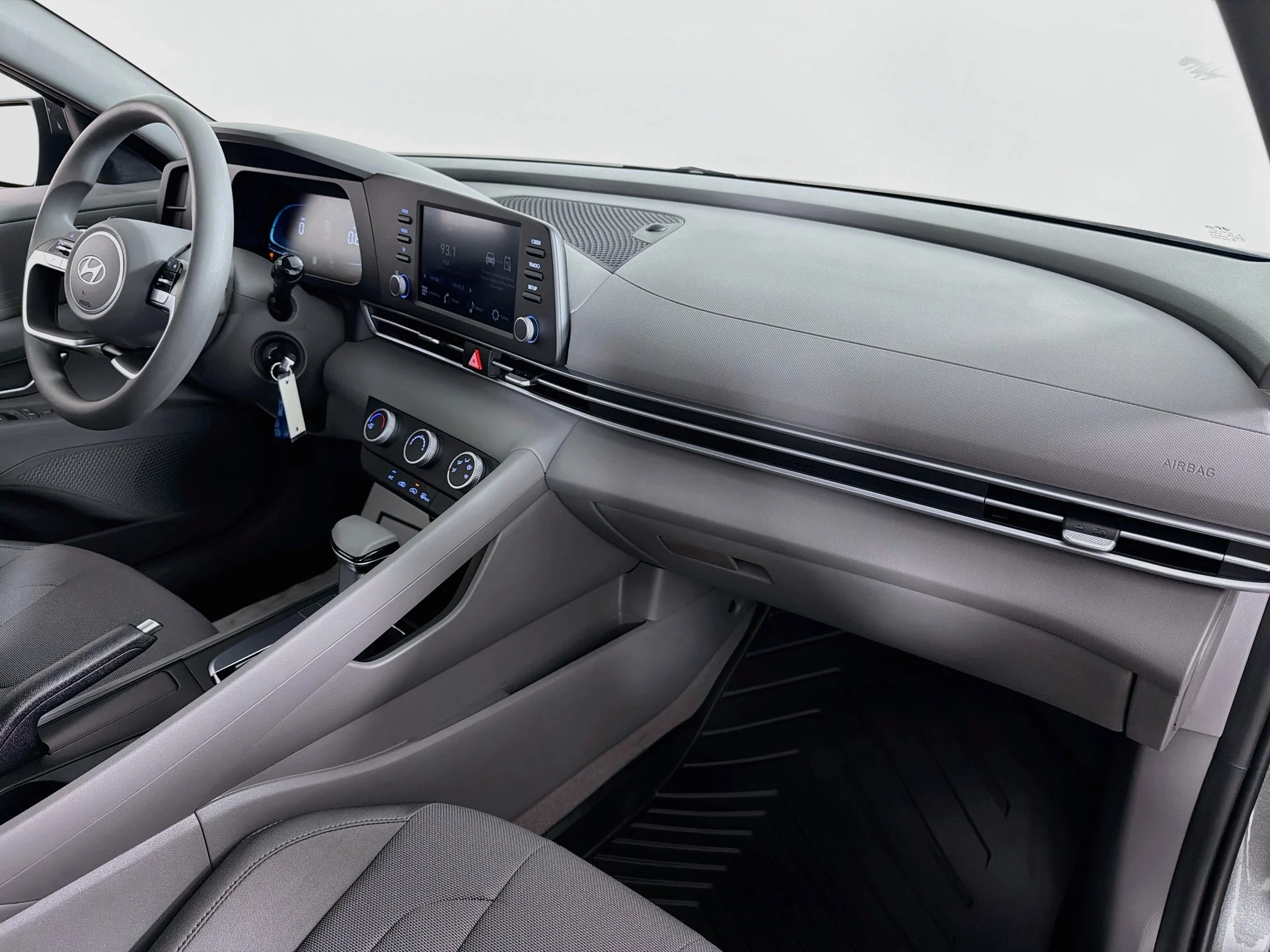 New 2026 Amazon Gray Hyundai SE image 26