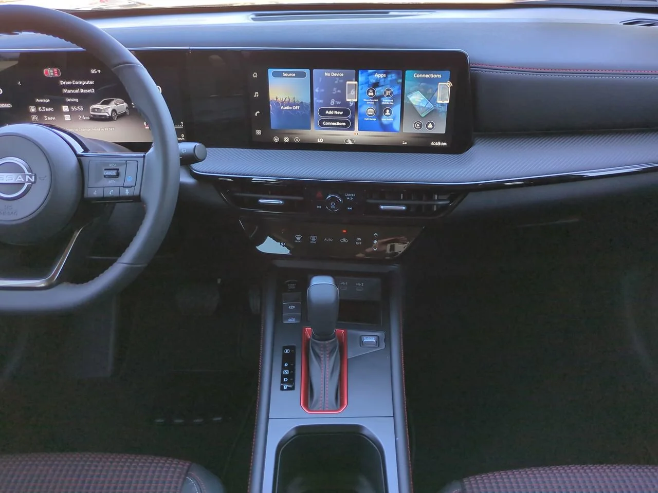 2026 Nissan KICKS SR - Photo 17