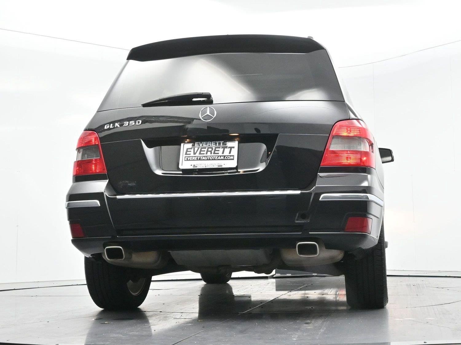 Used 2010 Black Mercedes-Benz GLK 350 image 51
