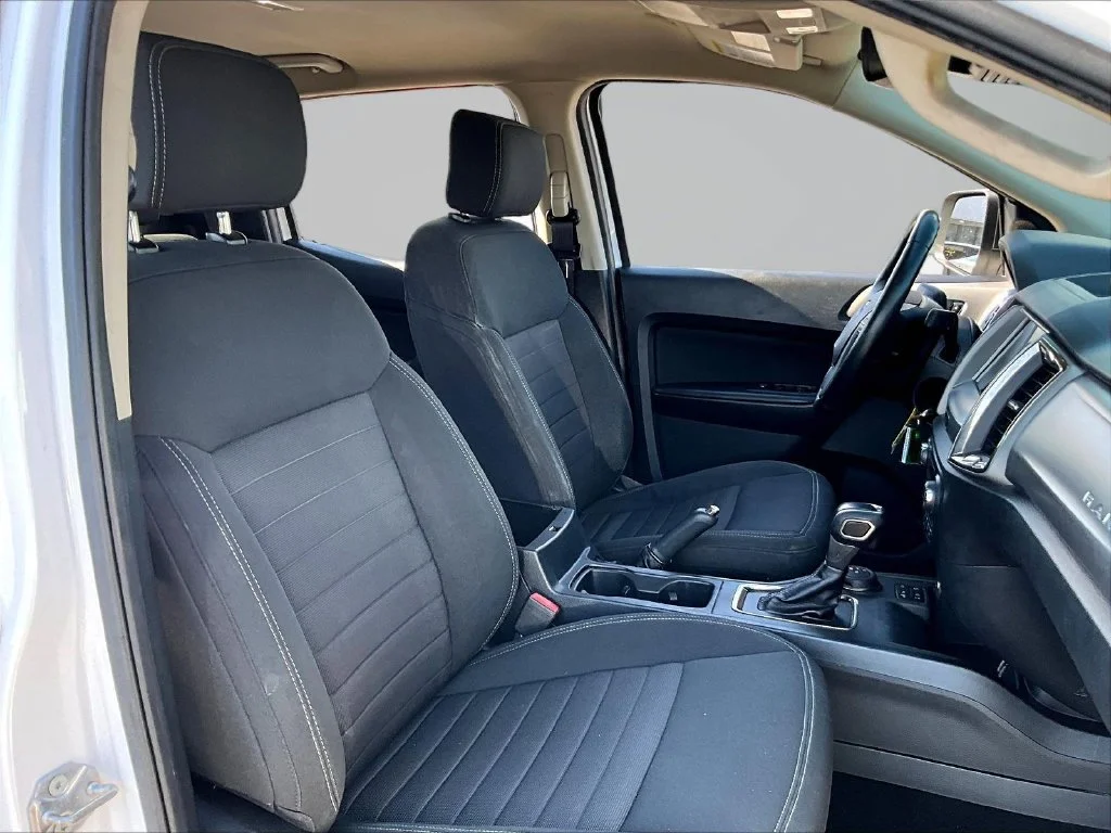 Used 2019 White Ford XLT image 30