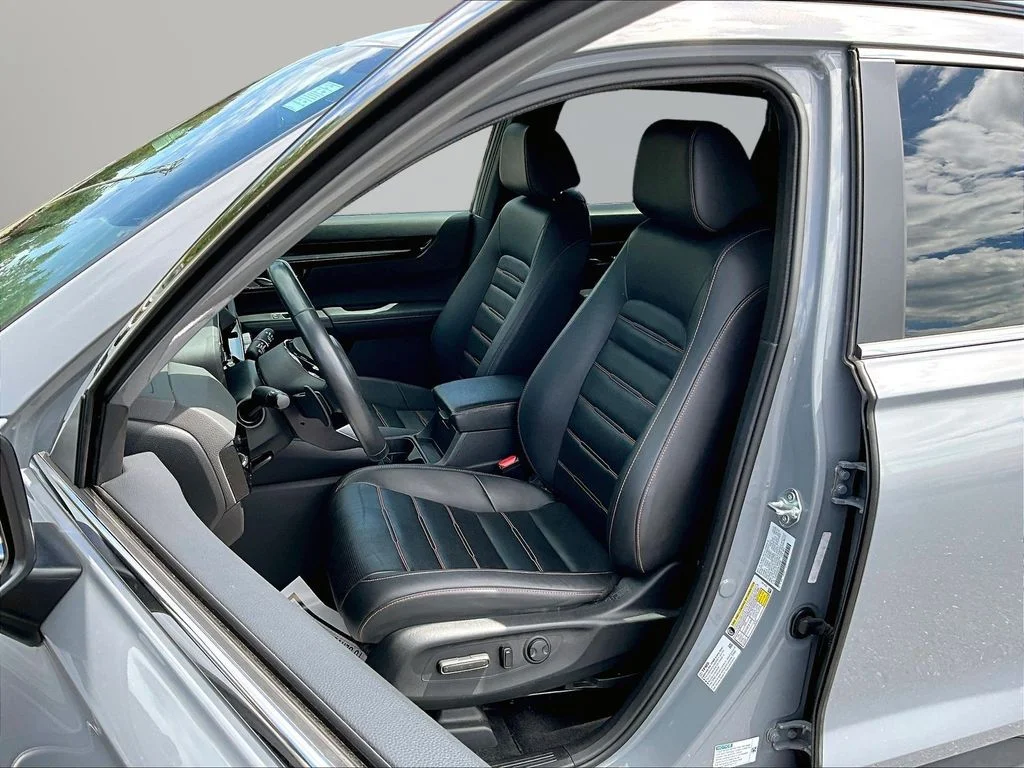 Used 2024 Urban Gray Pearl Honda Sport Touring image 21