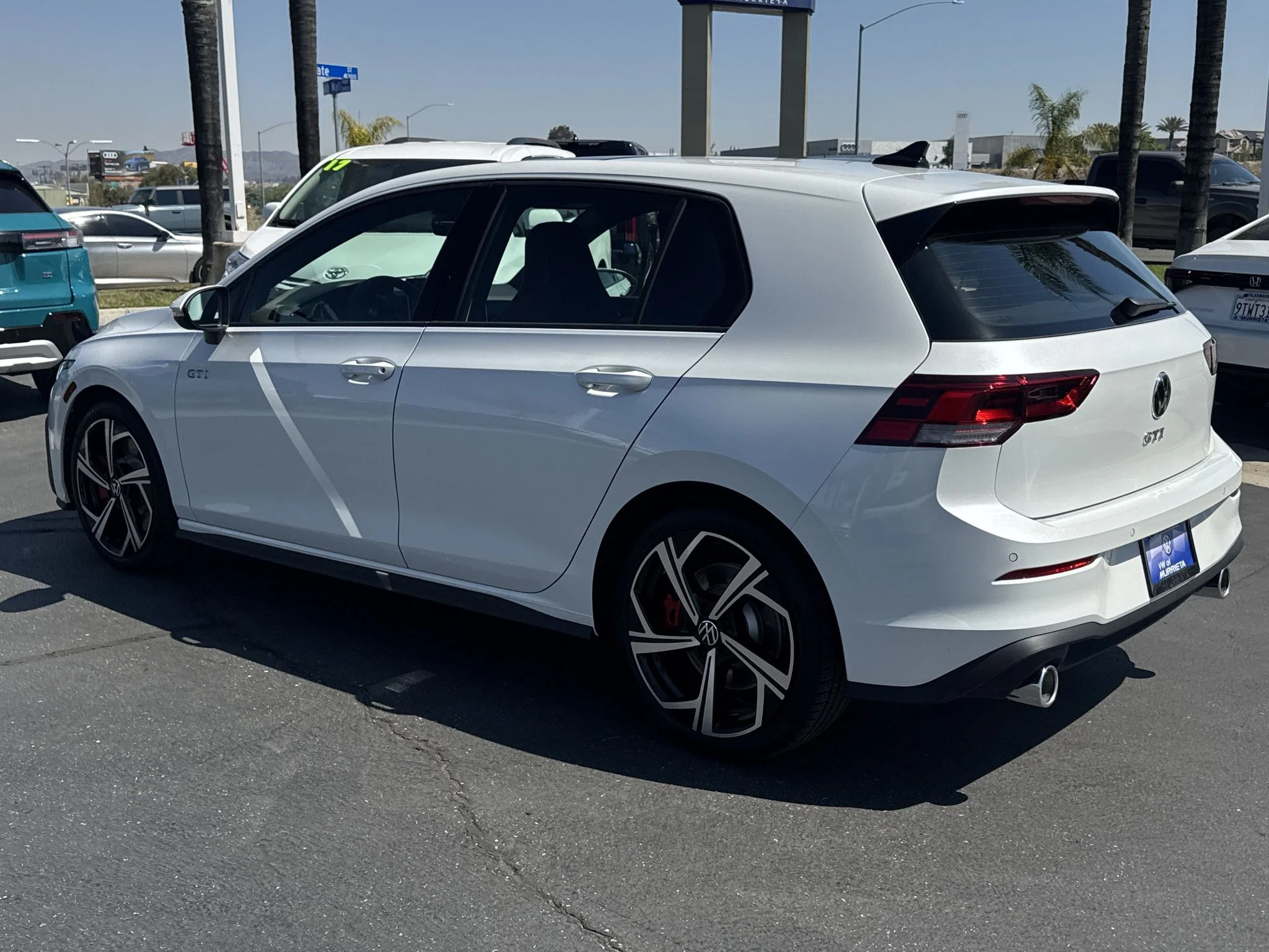 New 2026 Opal White Pearl Volkswagen SE image 5