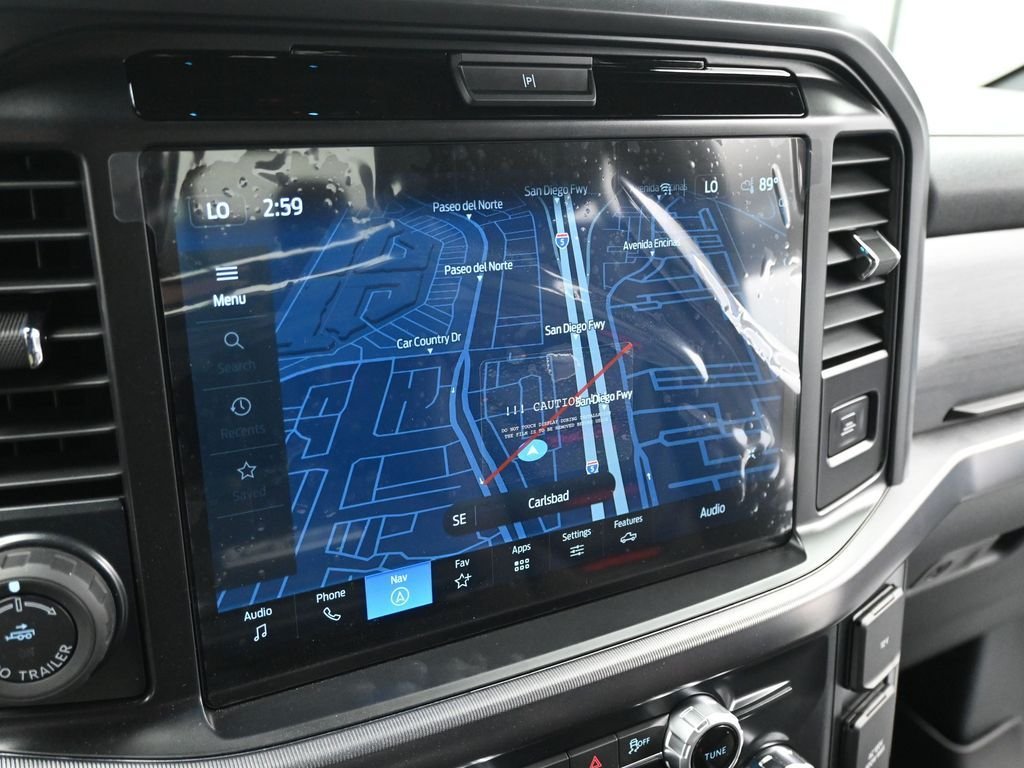 New 2025 Oxford White Ford Lariat image 16