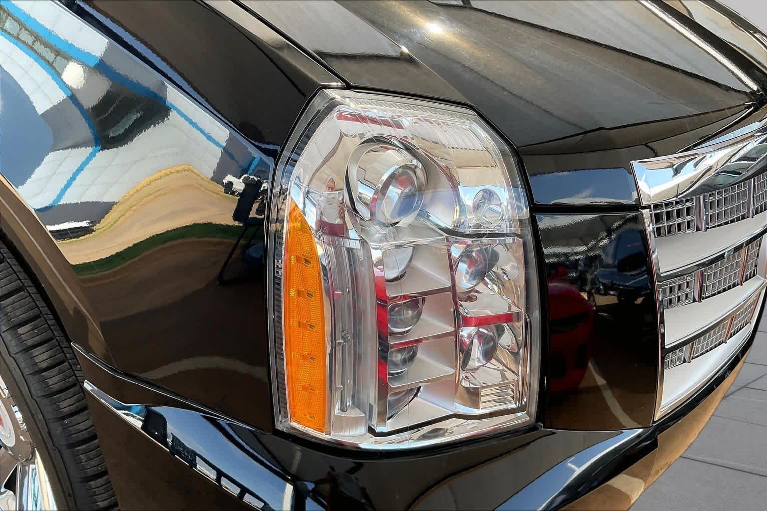 Used 2013 Black Raven Cadillac Platinum Edition image 26