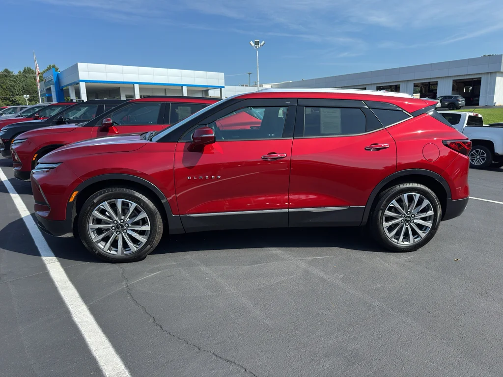 Used 2025 Radiant Red Tintcoat Chevrolet Premier image 3