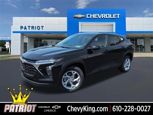 Mosaic Black Metallic 2026 Chevrolet Trax SUV / Crossover Front-Wheel Drive 