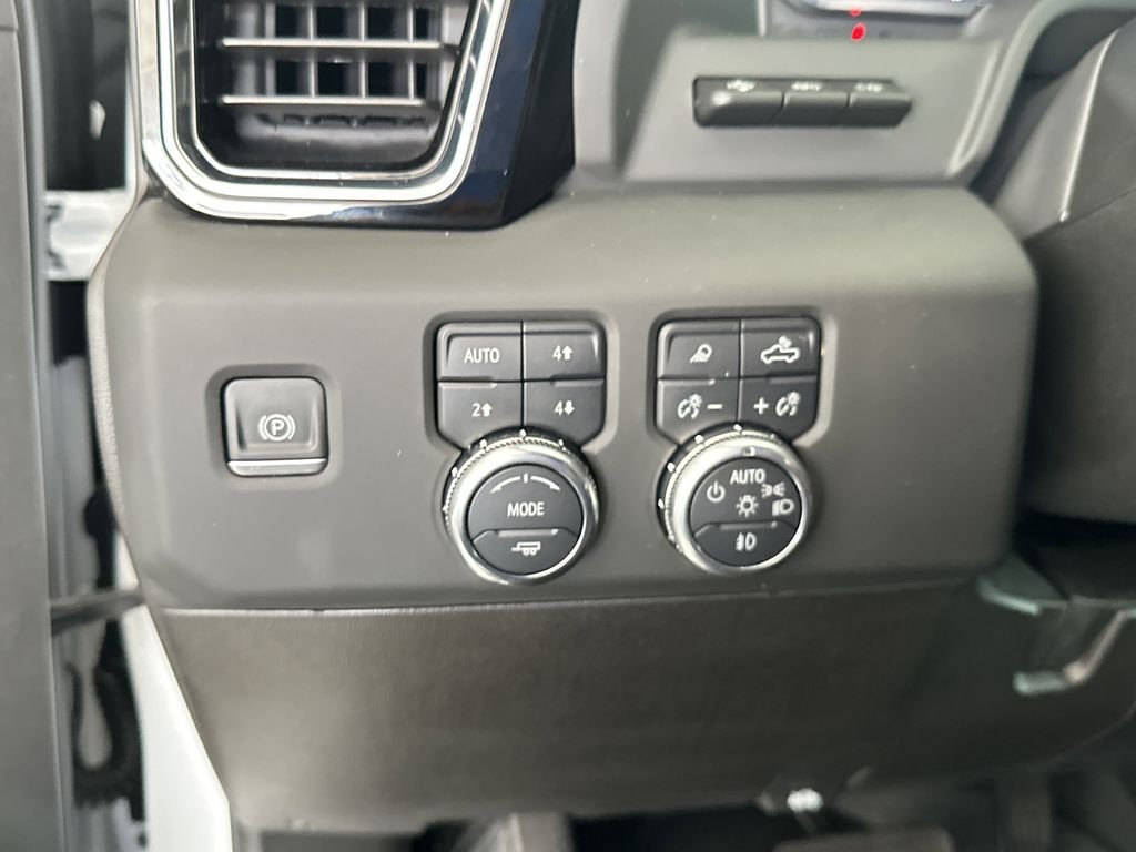 Used 2024 White GMC Denali Ultimate image 20