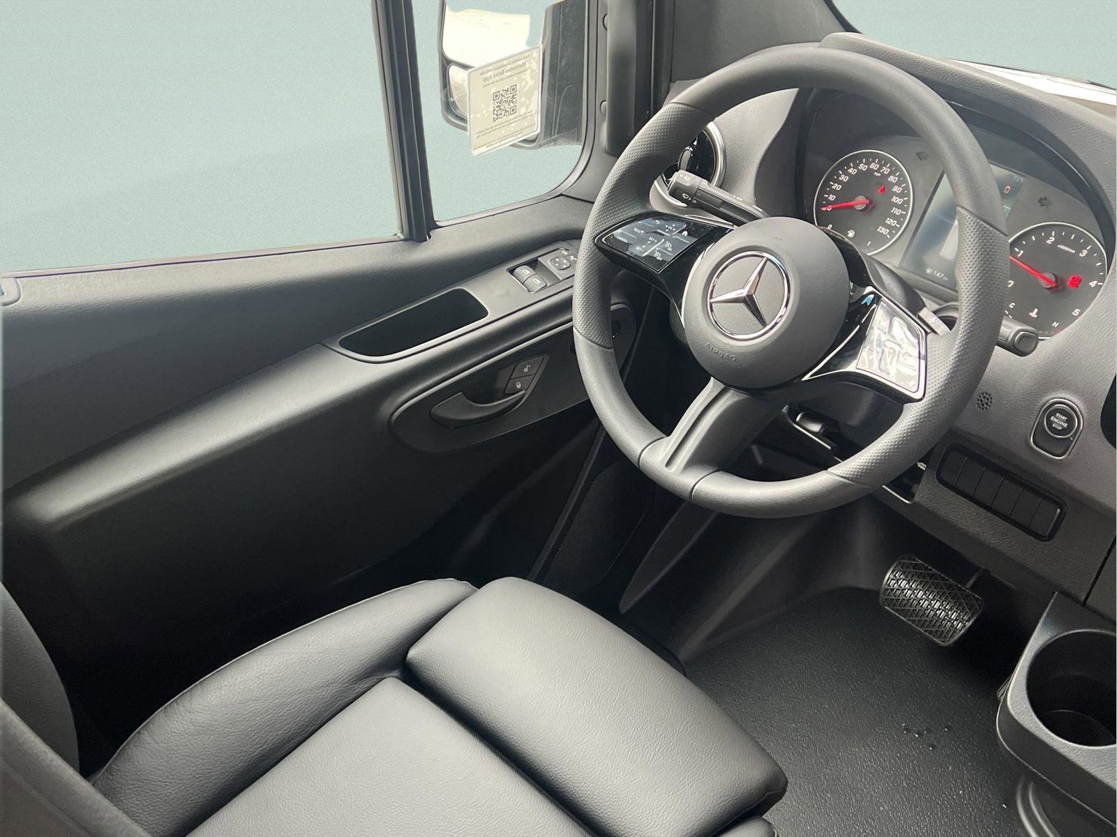 2025 Mercedes-Benz Sprinter Cargo Van Base - Photo 15