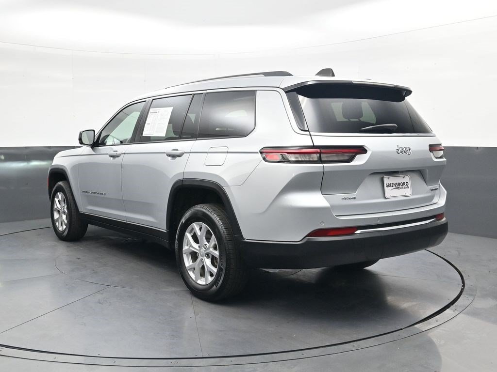 Used 2023 Silver Zynith Jeep Limited image 6