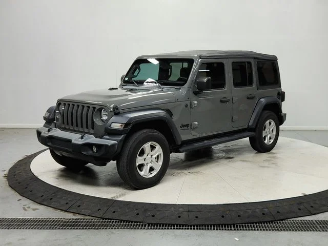 Used 2022 Gray Jeep Unlimited Sport S image 4