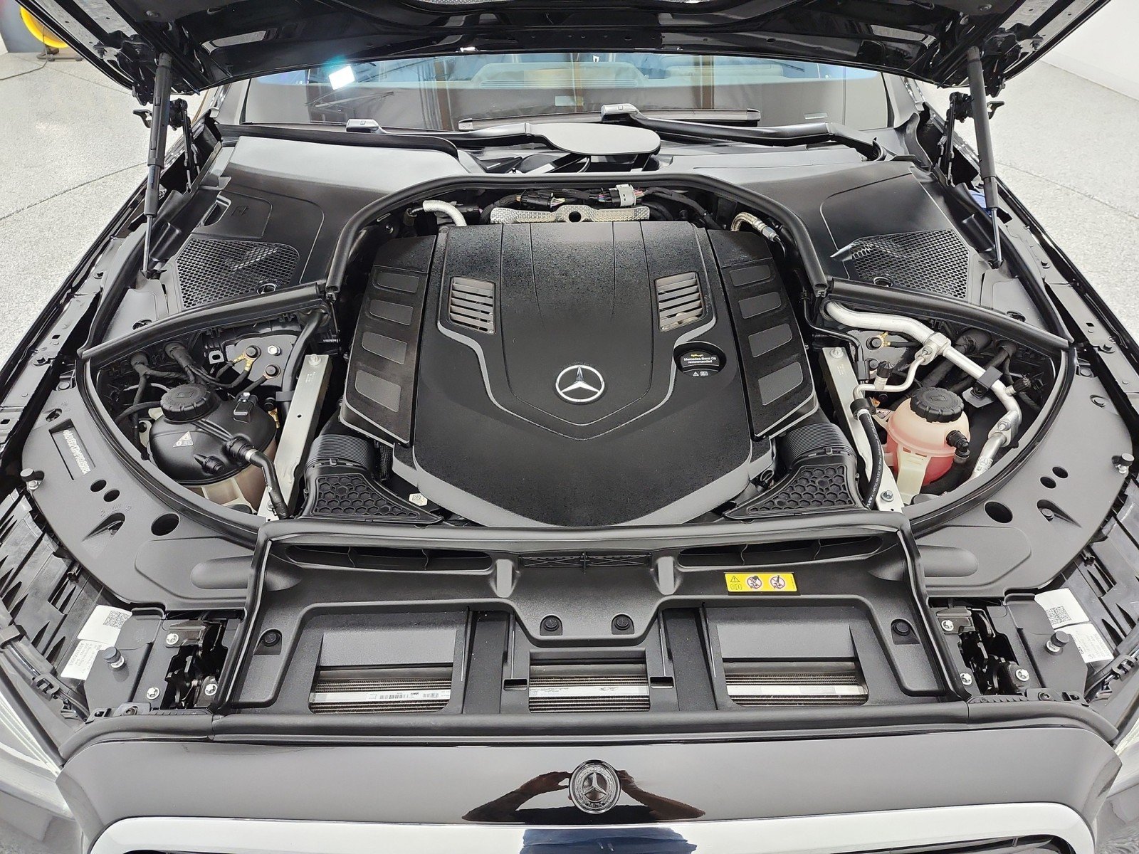 Used 2023 Black Mercedes-Benz S 580 4MATIC® Sedan image 16