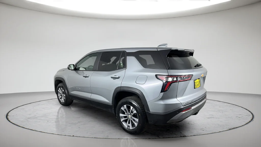 Used 2025 Gray Chevrolet LT image 11