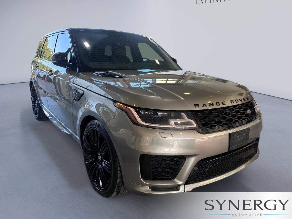 Used 2018 Silicon Silver Premium Metallic Land Rover HSE Dynamic image 3
