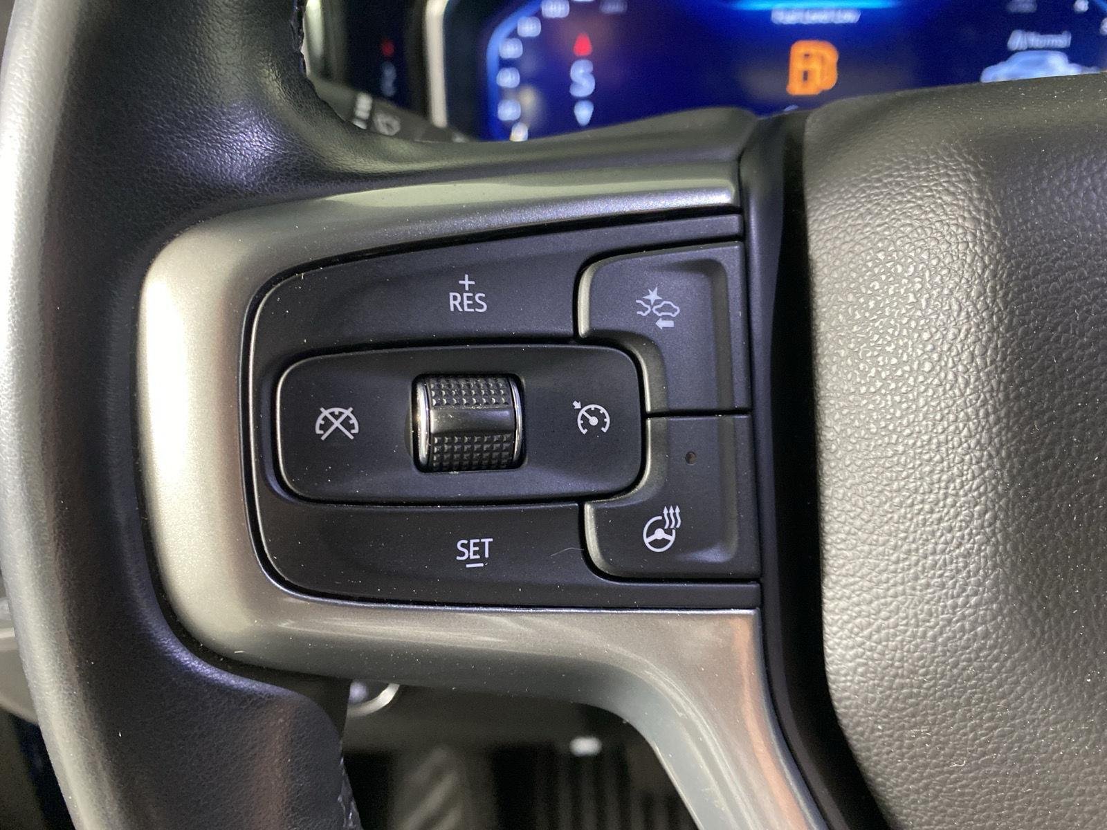 Used 2024 Lakeshore Blue Metallic Chevrolet LT image 15