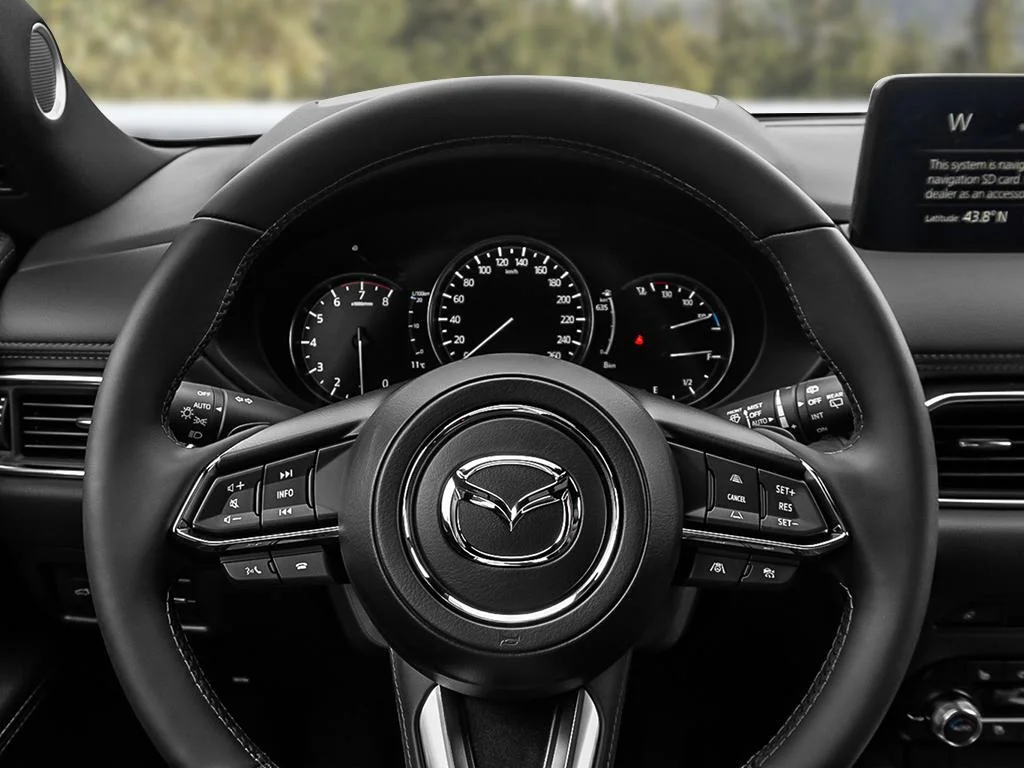New 2025 Rhodium White Metallic Mazda Signature Company Car Clearance. Save with a demo! image 13