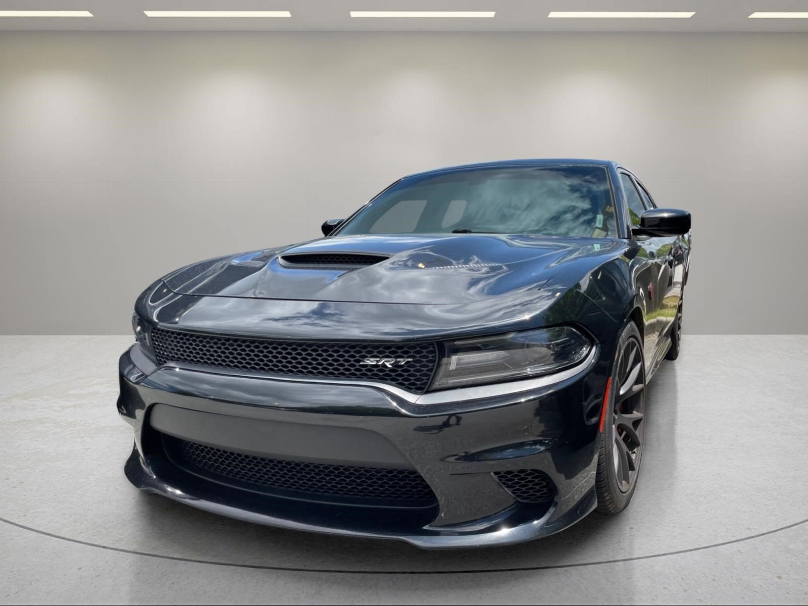 Used 2016 Pitch Black Clearcoat Dodge SRT Hellcat image 3