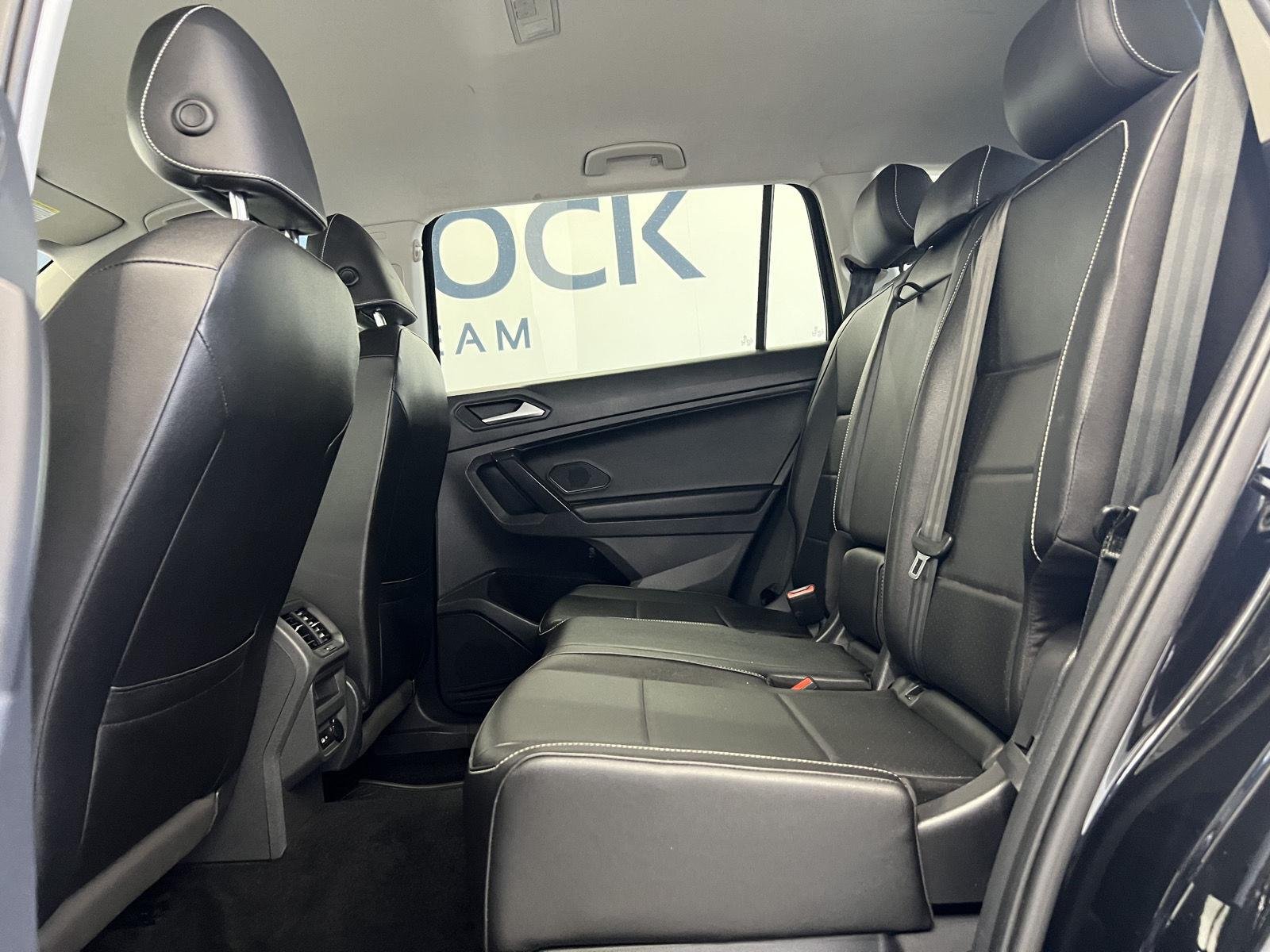 2021 Volkswagen Tiguan SE - Photo 25