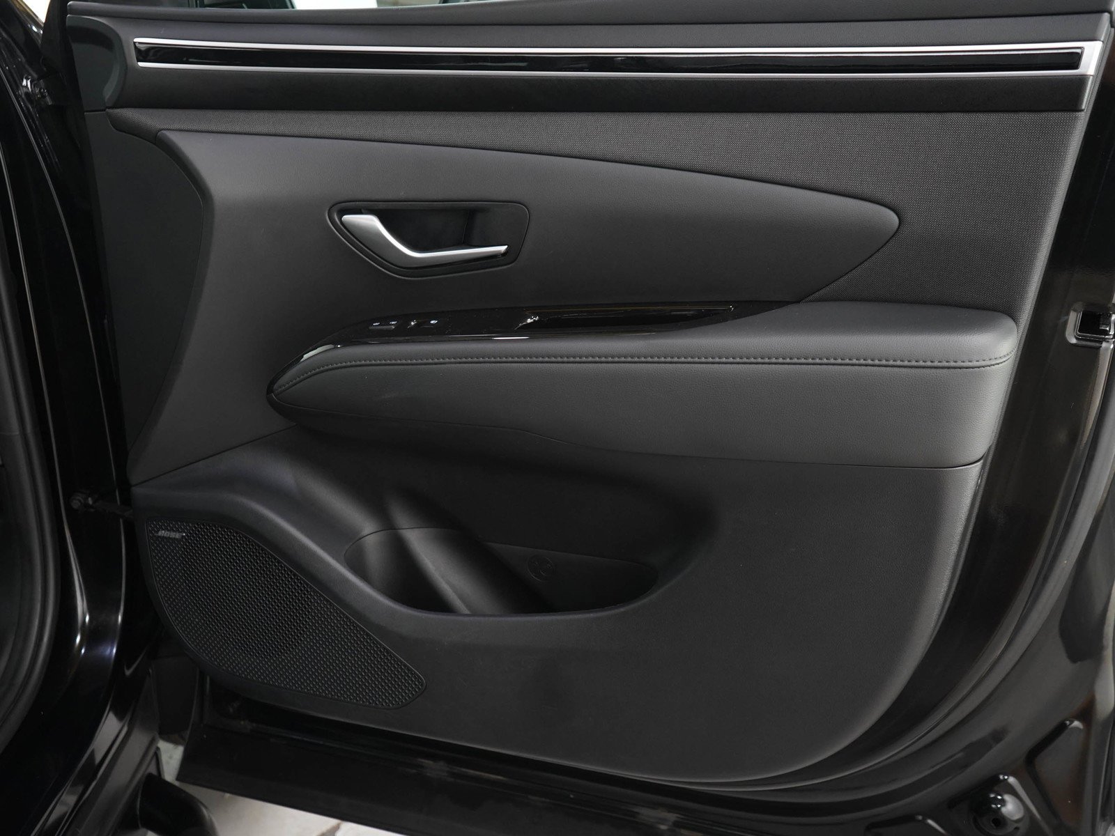 2024 Hyundai Santa Cruz Limited - Photo 11