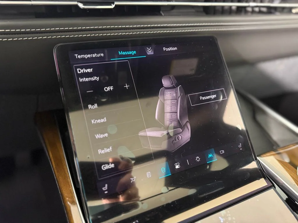 2026 Cadillac Escalade Platinum Sport - Photo 27