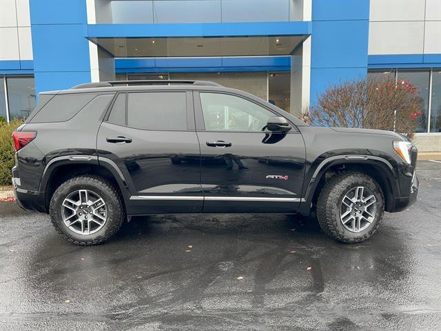 2026 GMC Terrain AT4 - Photo 8