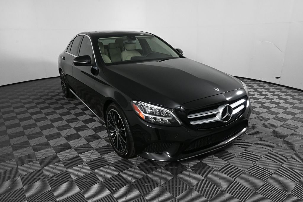 Used 2021  Mercedes-Benz C 300 image 24
