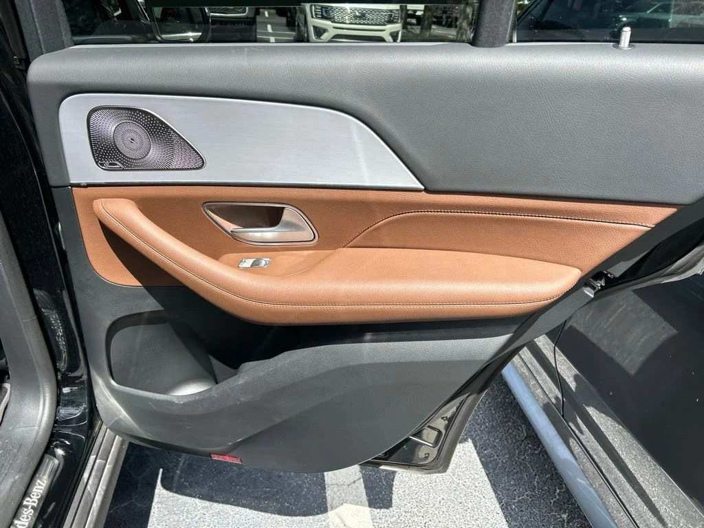 Certified Used 2026 Black Mercedes-Benz GLE 350 image 47