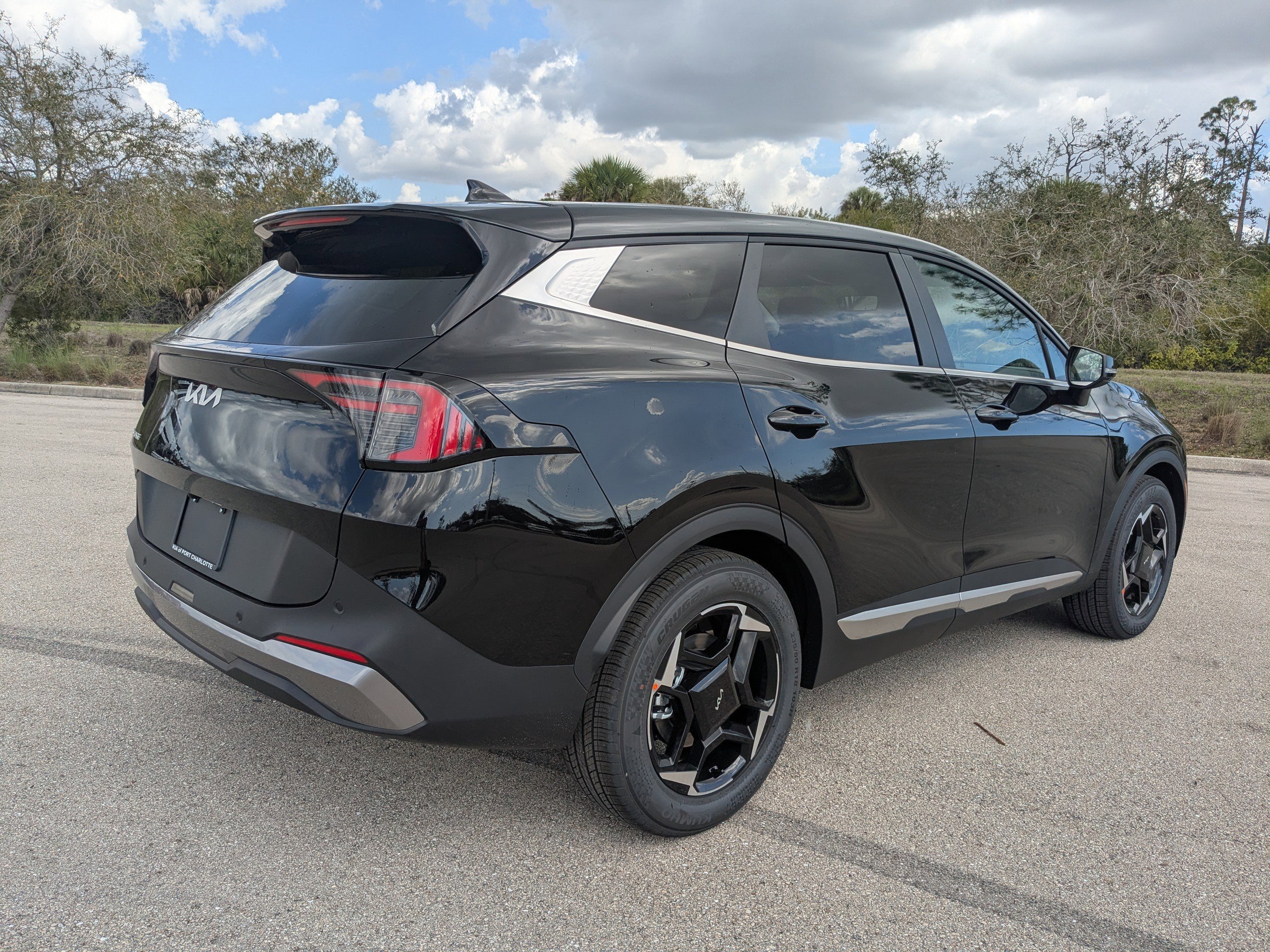 New 2026 Ebony Black Kia EX image 5