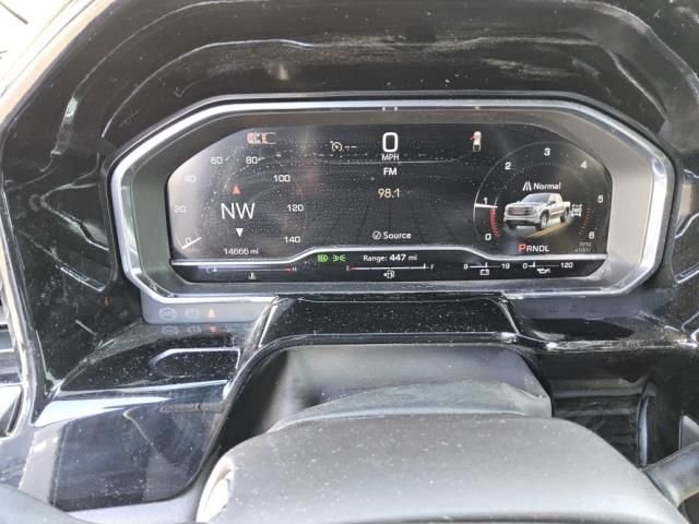 Used 2024 White GMC SLE image 3
