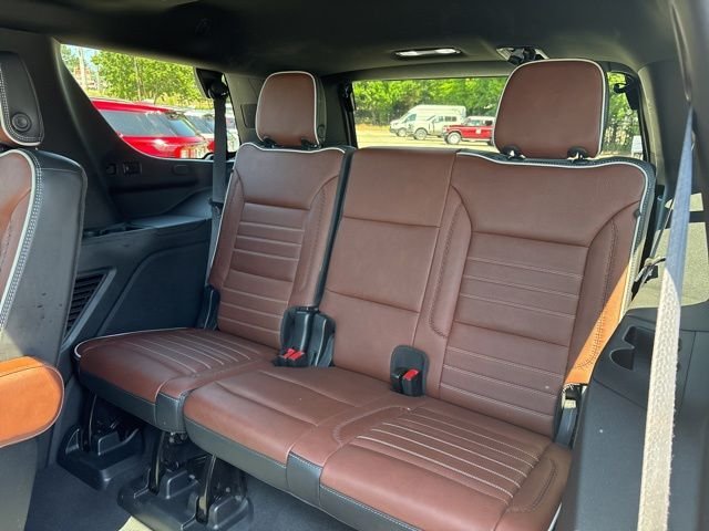 Used 2023 Black GMC Denali Ultimate image 27