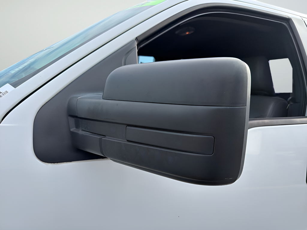 Used 2013 White Ford XL image 40